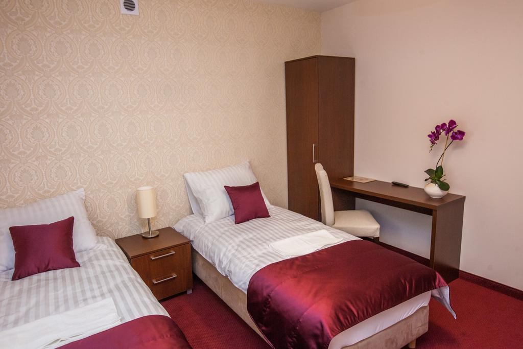 Hostel Zambrow Værelse billede